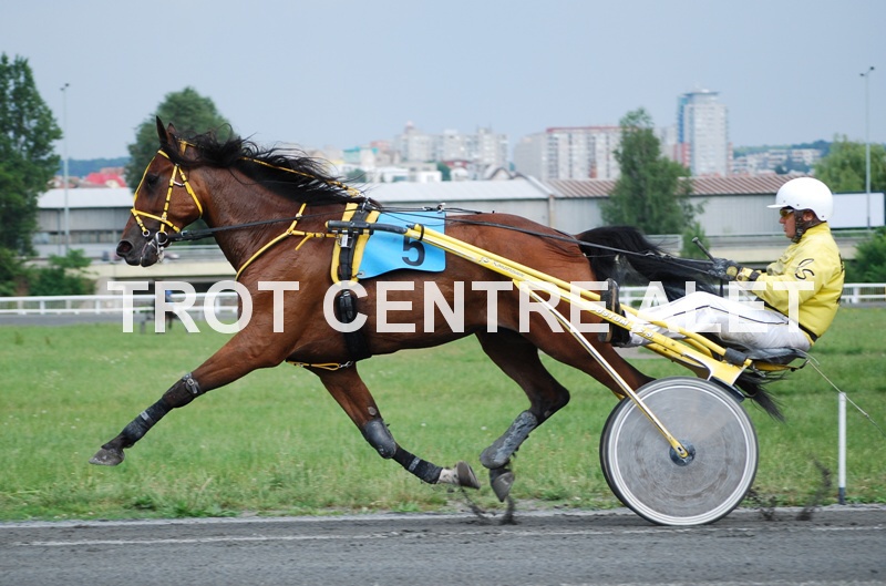 6.dostih - I Can Fly Diamant 3  - 11.06.11